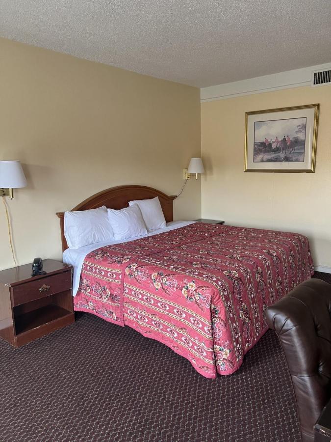 Loyalty Inn Charlotte Airport Extérieur photo